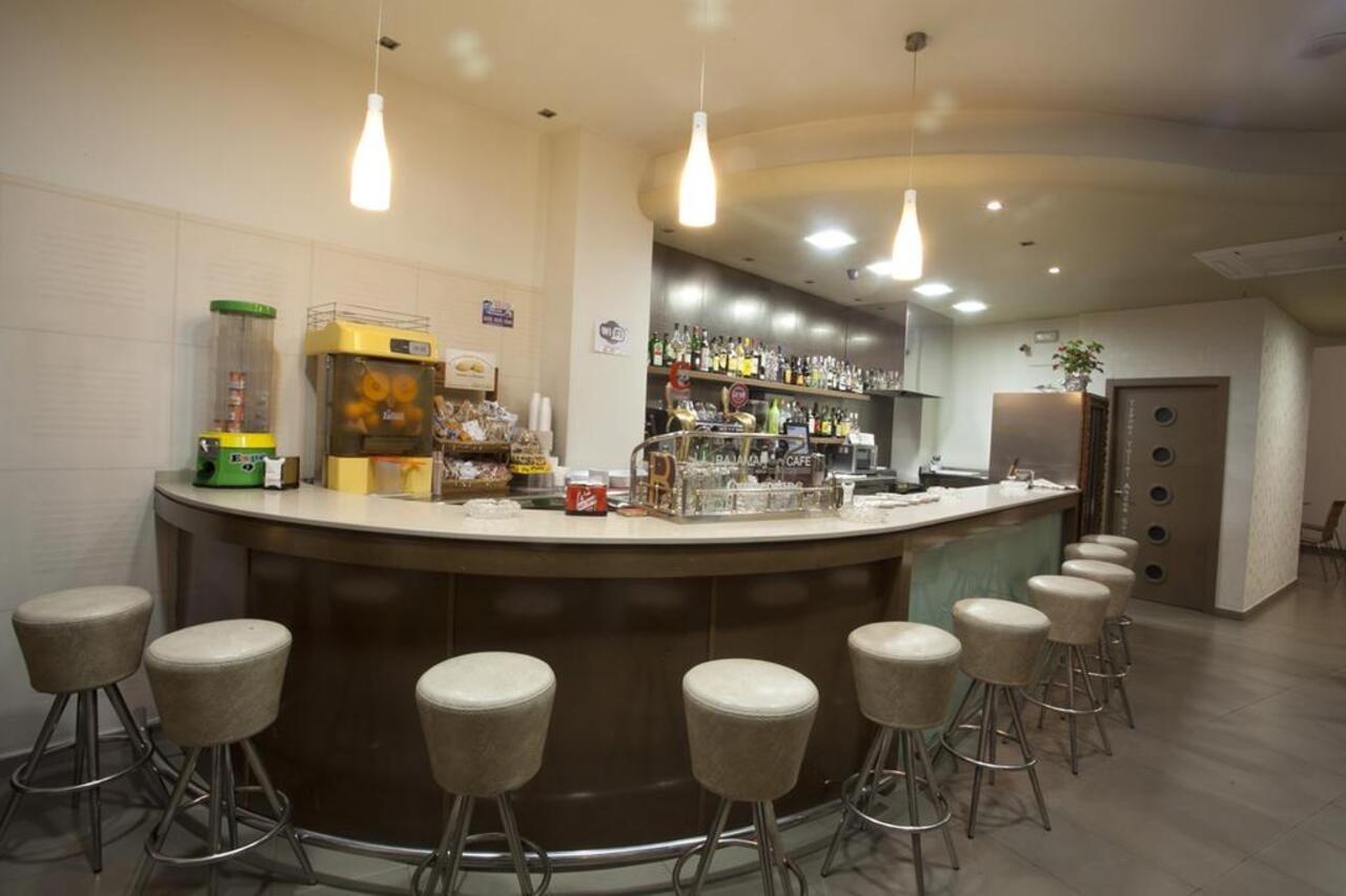Hotel Bajamar Centro Нерха Экстерьер фото