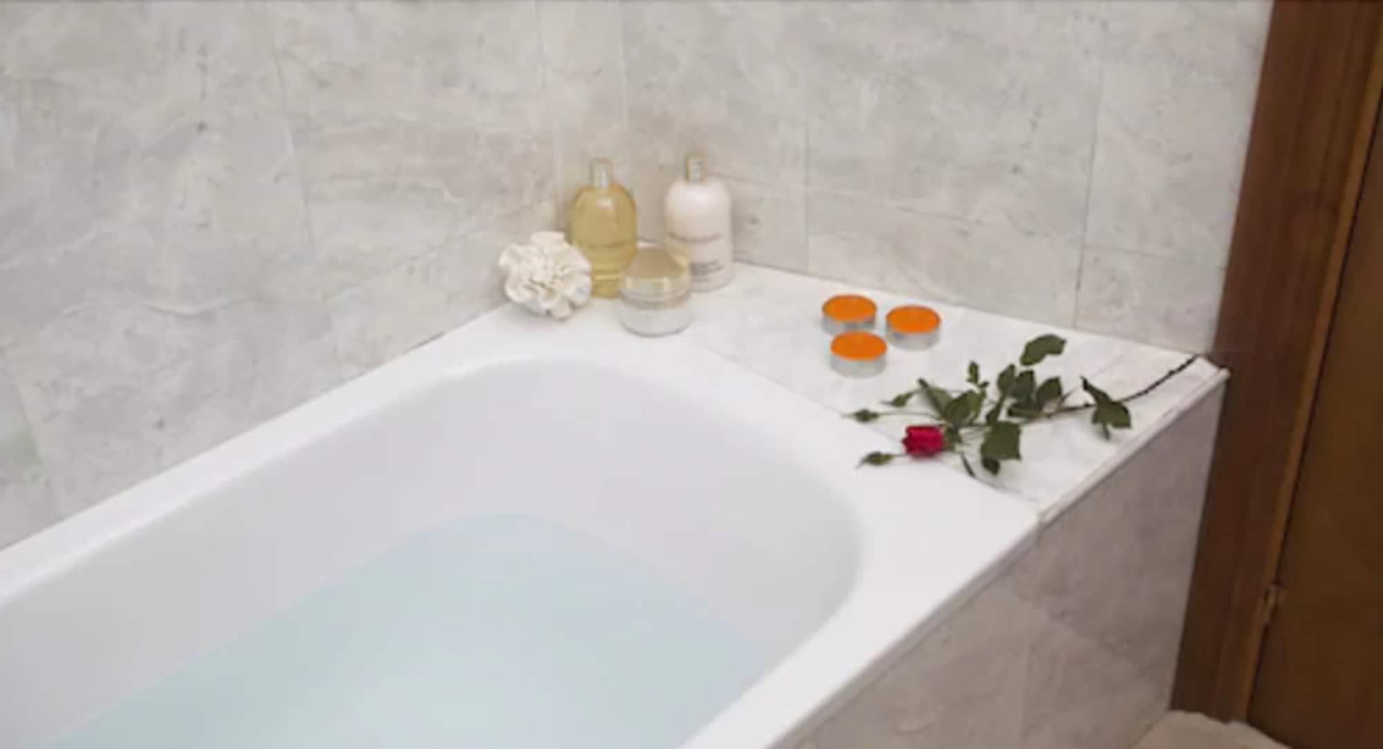 Hotel Bajamar Centro Нерха Экстерьер фото
