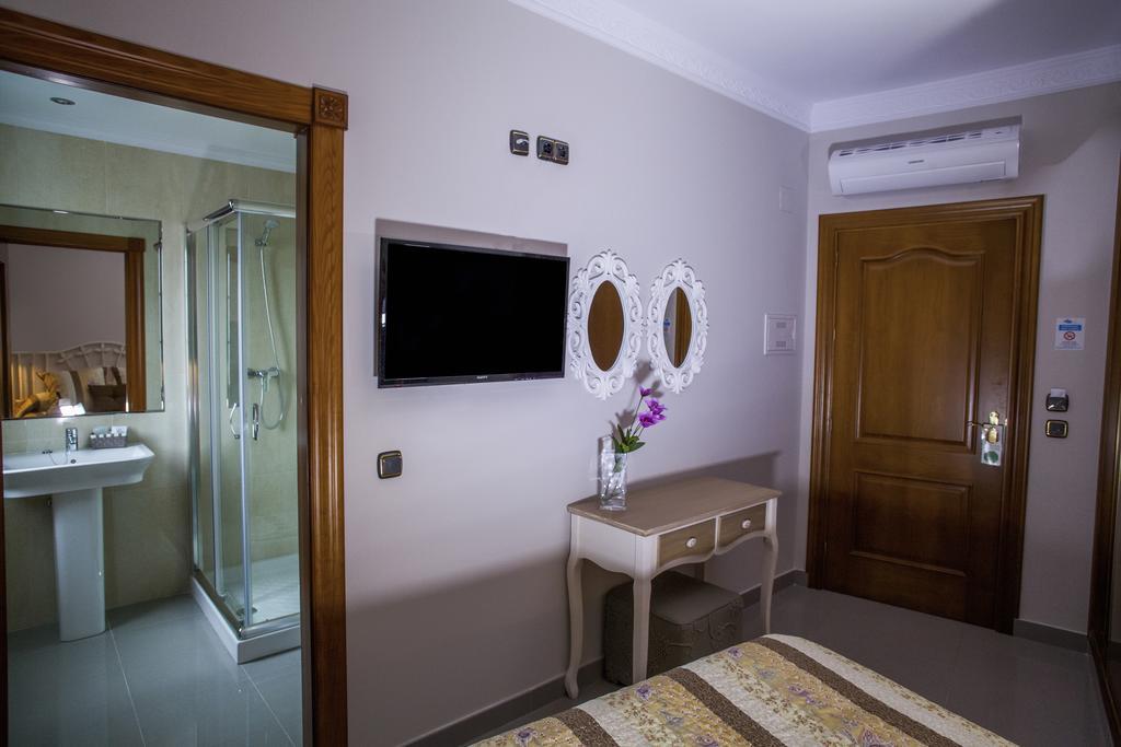Hotel Bajamar Centro Нерха Экстерьер фото
