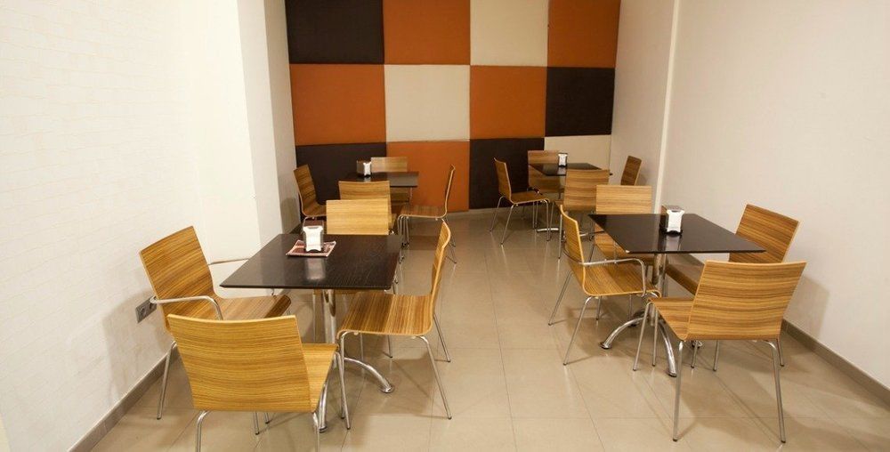 Hotel Bajamar Centro Нерха Экстерьер фото