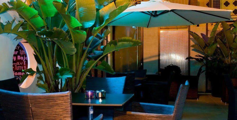 Hotel Bajamar Centro Нерха Экстерьер фото