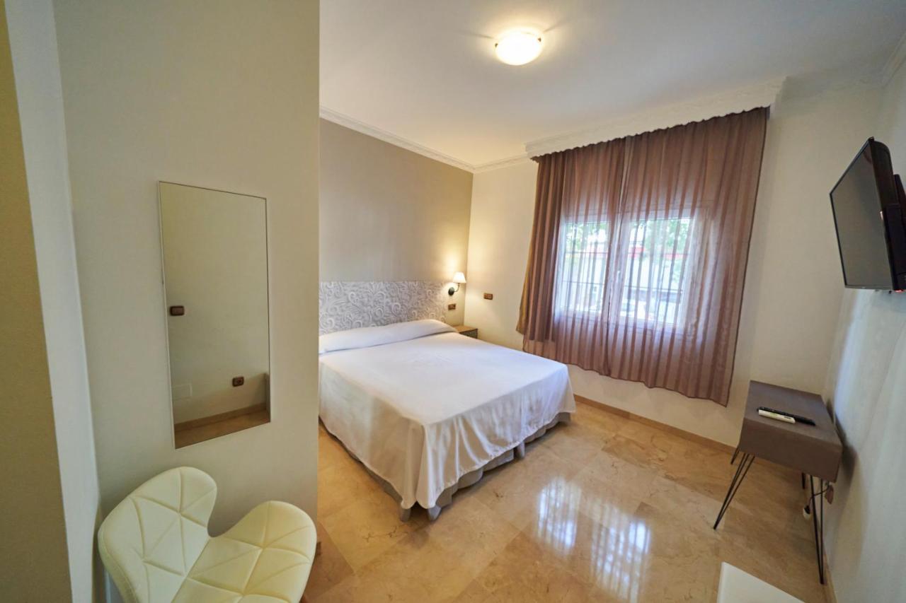 Hotel Bajamar Centro Нерха Экстерьер фото